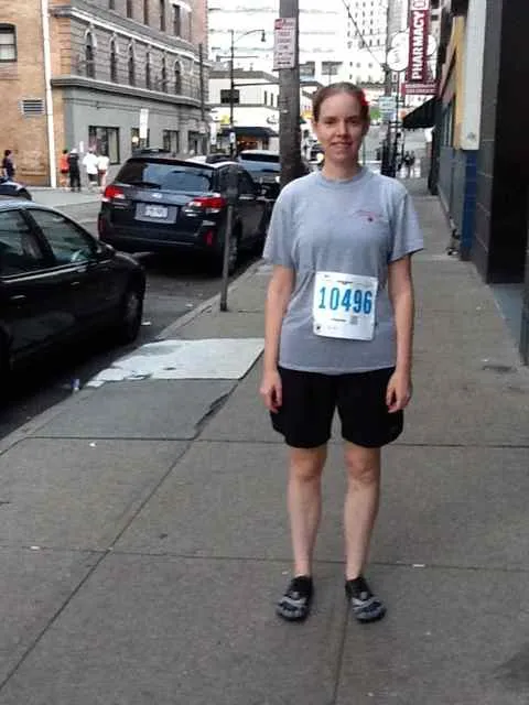 Abby in Oakland before Great Race 5K start