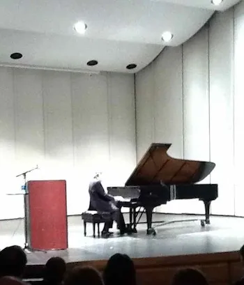 Byron Janis playing piano