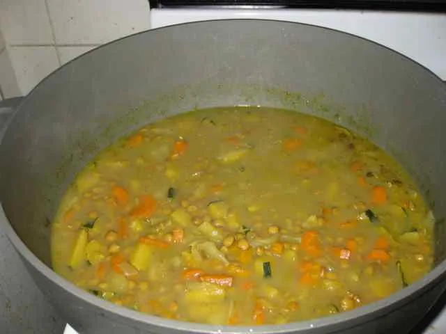 Cooked lentil acorn squash soup