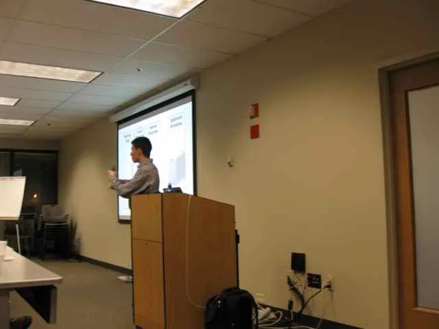 Matthew McCullough of GitHub speaking on Git at PittJUG