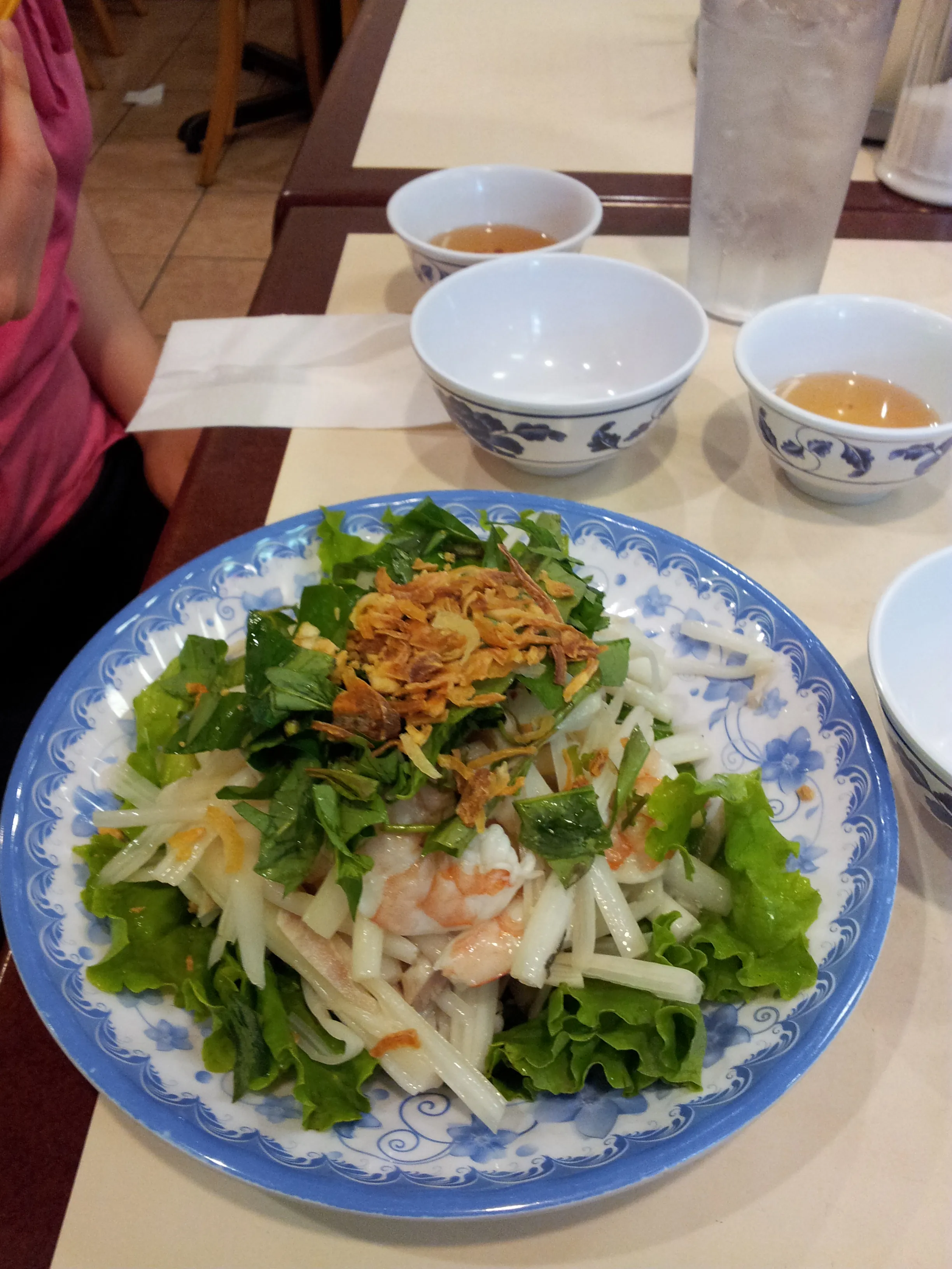 Salad at Thanh Tòng