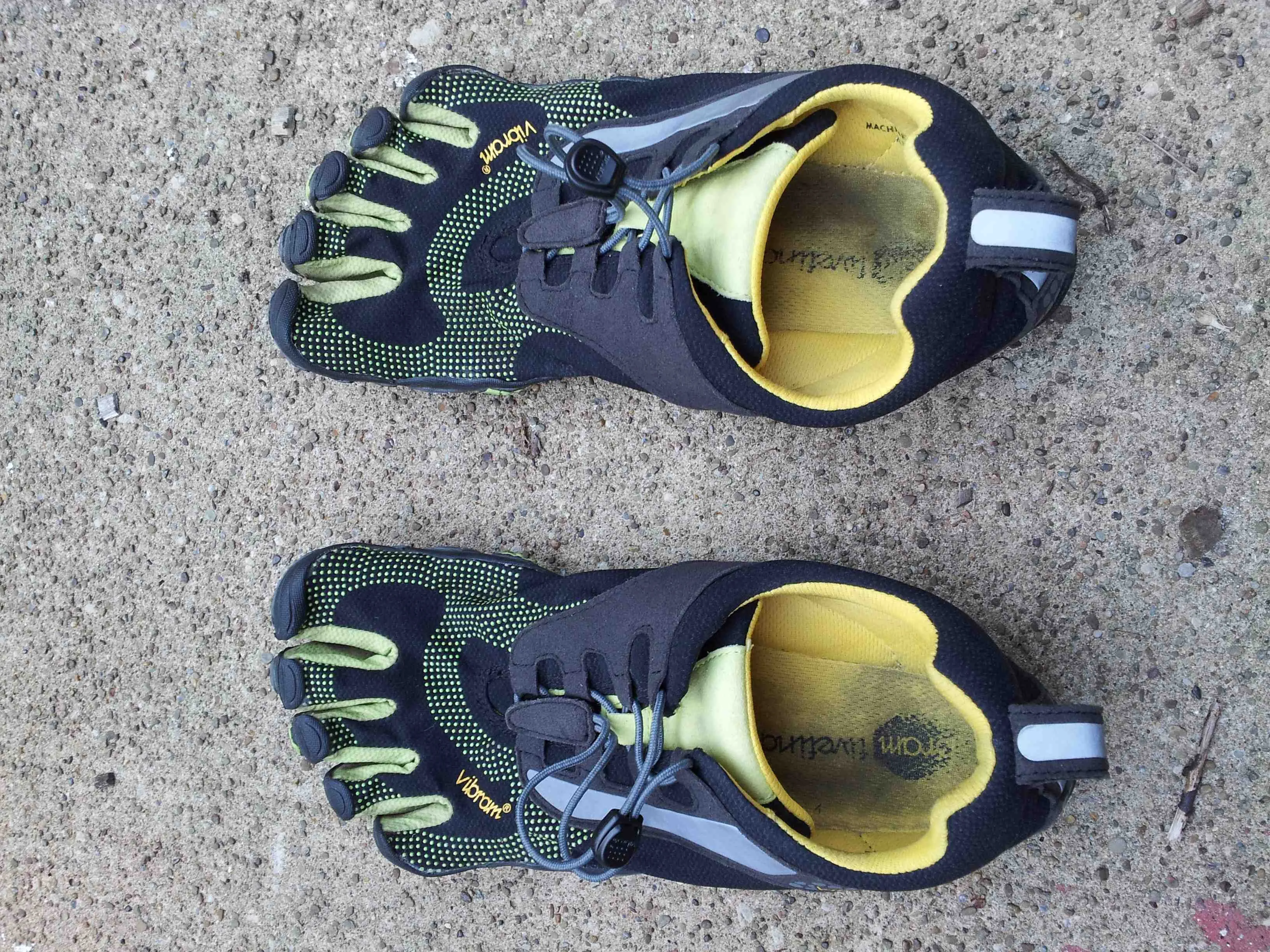 Vibram FiveFingers Bikila LS shoes