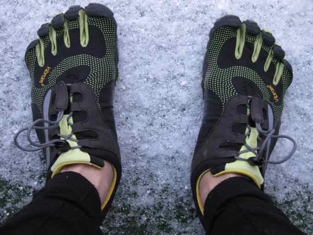 Franklin wearing Vibram FiveFingers Bikila LS with snow on the ground